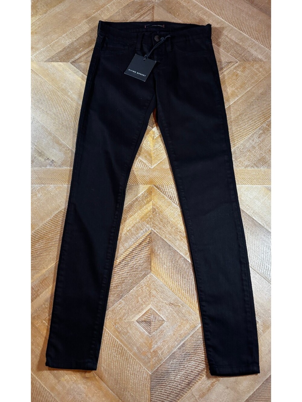 Flying Monkey Black Skinny Jeans Size 1 NWT (106)